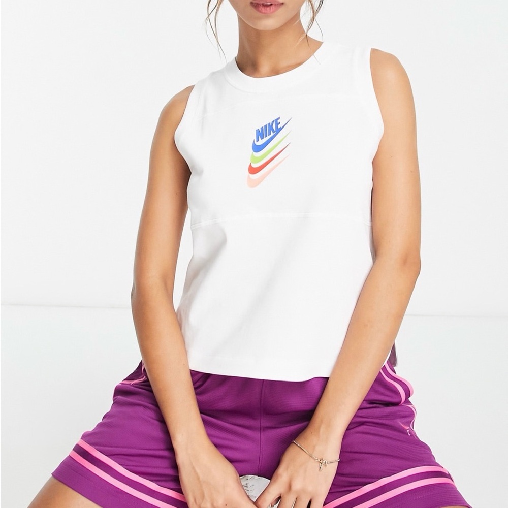 Nike Women's DNA Tank Top